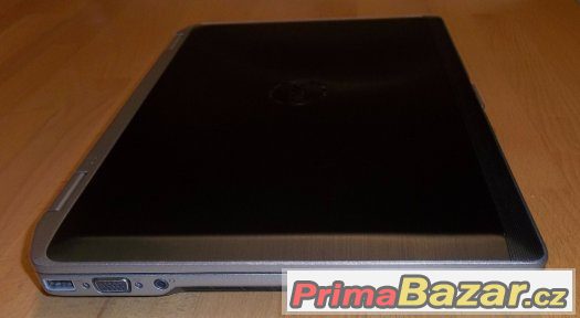 Dell Latitude E 6420 – fotografie 2