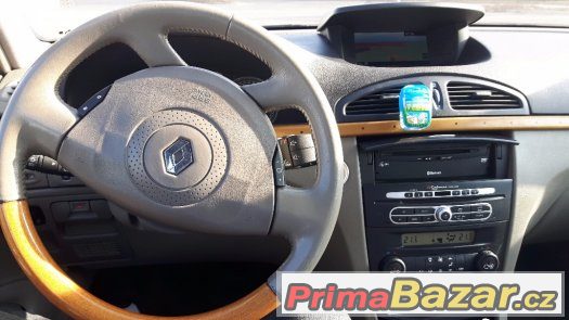 Laguna II 1.9 dCi 96kw - Initiale Paris – fotografie 5