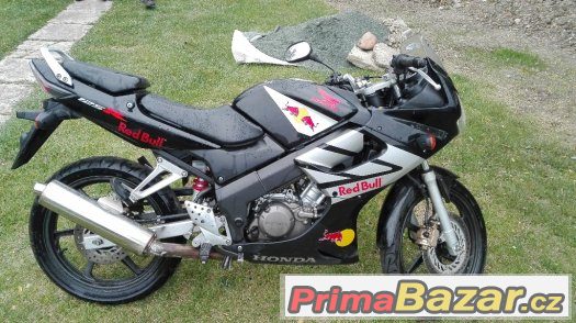 Honda cbr 125r – fotografie 3