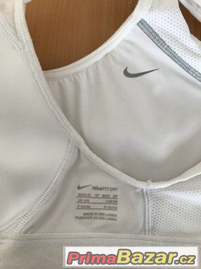 Sportovní podprsenka Nike, vel. XS – fotografie 3