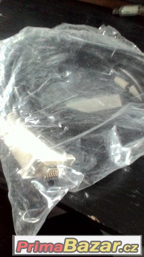 Kabel DVI k monitoru – fotografie 1