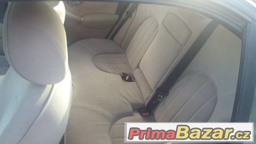 ROVER 75 RJ, 1,8 benzín - interiér/elektro – fotografie 4