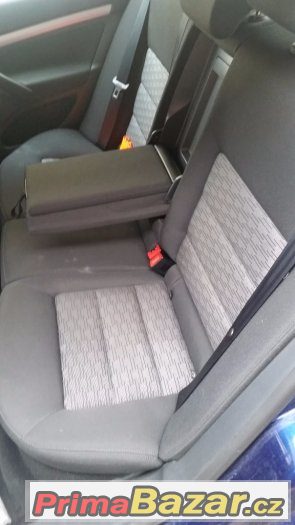 Skoda Octavia Combi 2.0tdi – fotografie 5