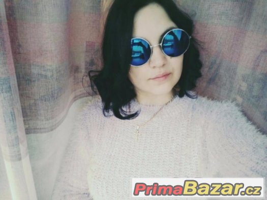 Velké sluneční brýle – fotografie 4