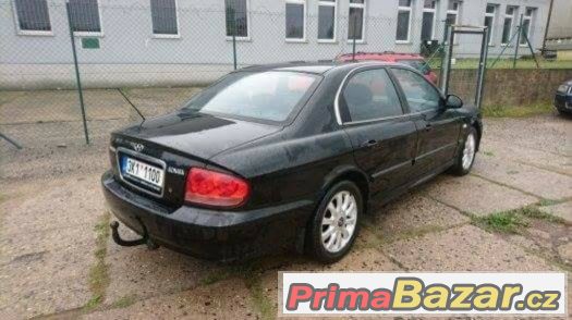 prodám Hyundai sonáta rok.2003 2.0 96kw benzin tažní klima – fotografie 2