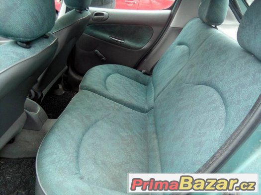 Prodám nebo vyměním Peugeot 206 1.1 44 kw, benzín, r.v 2000 – fotografie 4