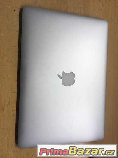 Macbook Air 13" 2015, core i5, 1,6GHz/4GB/128GB – fotografie 2