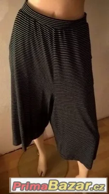 Kalhotová sukně