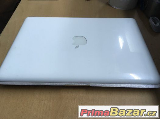 Macbook model A1342,  2,26GHz, 1TB disk – fotografie 1