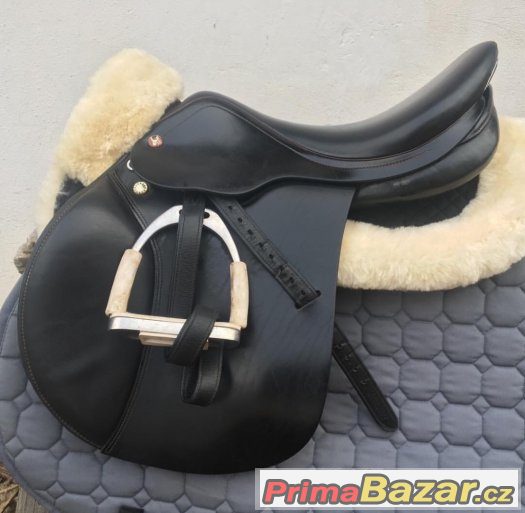 PRESTIGE GOLDEN STAR 17'/32 - TOP STAV – fotografie 1