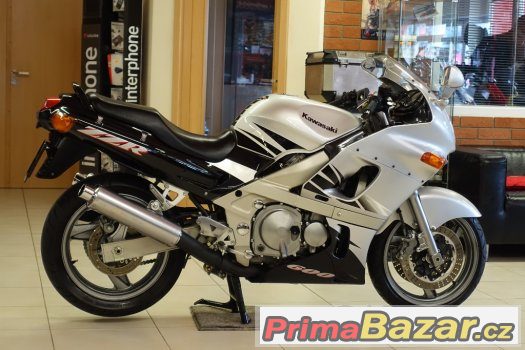 Kawasaki ZZR 600 – fotografie 3