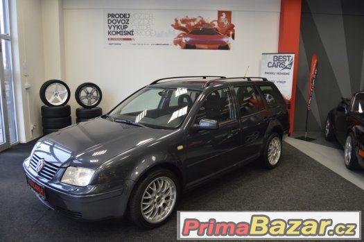 VOLKSWAGEN BORA 2.3i V5 1.MAJITEL SERVISKA TOP – fotografie 1