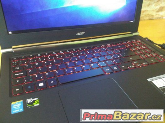 HERNÍ NOTEBOOK Acer Nitro V15 TOP STAV – fotografie 5