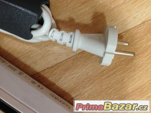 Prodlužovací kabel  220V + 2x USB – fotografie 3