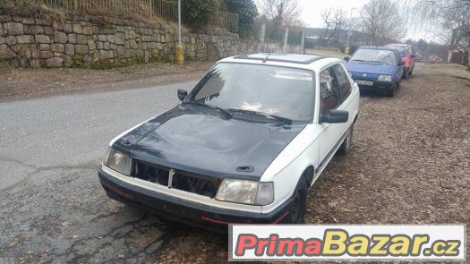 peugeot 309 samotné díly – fotografie 2