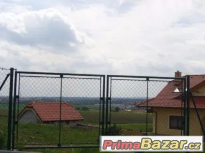 Brána