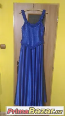 Plesové šaty