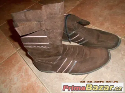 Dámské polokozačky vel.38