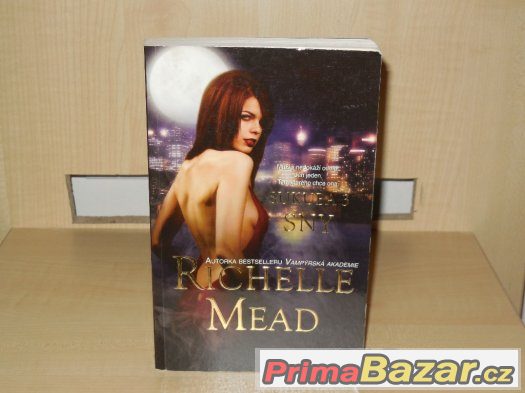SUKUBA RICHELLE MEAD – fotografie 4