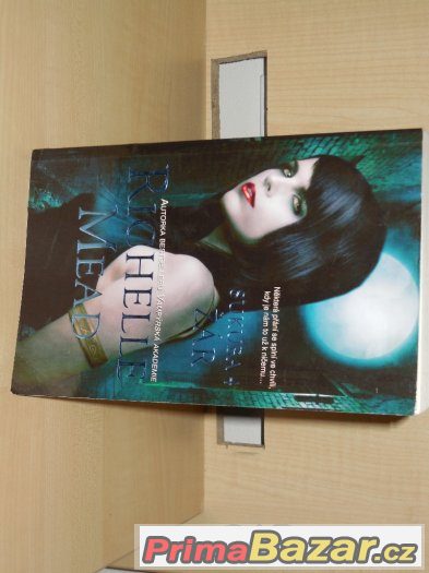 SUKUBA RICHELLE MEAD – fotografie 5