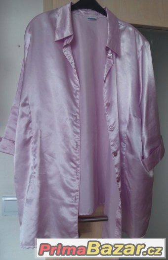 Dámská saténová fialková košile, vel. 56, nošená. – fotografie 2