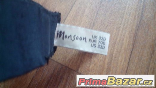 Krásná modrá podprsenka se vzory Monsoon – fotografie 5