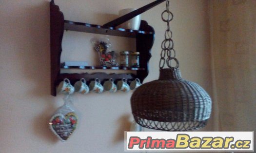 Polička do kuchyně – fotografie 1