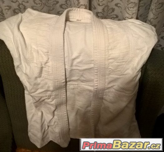 Kimona velikost 130 a 140 – fotografie 1