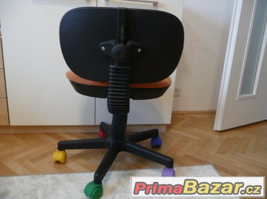 Kancelářská židle – fotografie 2