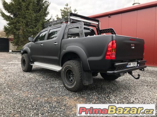 Toyota hilux 3,0 D4D automat – fotografie 1