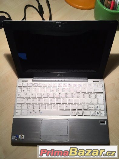ASUS Eee PC 1018P – fotografie 2