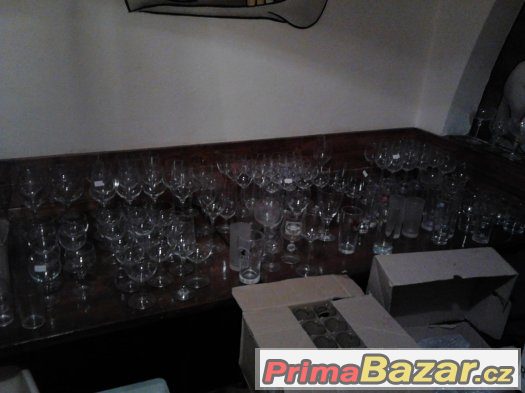 Prodám sklenice,talíře atd. z restaurace – fotografie 1
