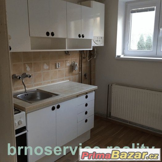 Pronájem bytu 2+1/2 bedroom flat to rent 44 m2 Brno-center – fotografie 2