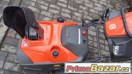 HUSQVARNA ST 121E Nejlepší cena,Poslední kus – fotografie 1