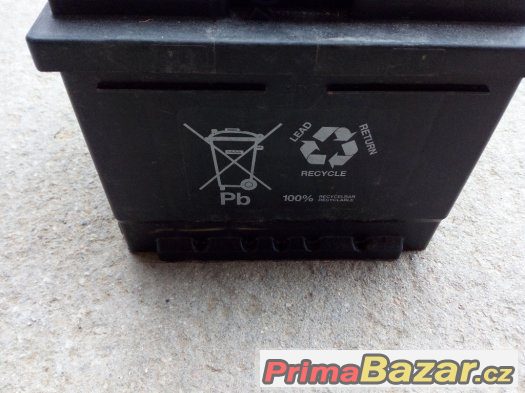 Autobaterie, baterka 12V 44Ah – fotografie 3