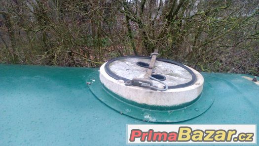 Prodám napaječku (voznici na vodu) 2000L – fotografie 5