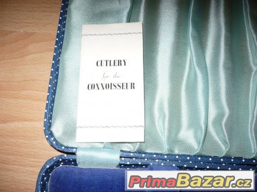 Staré příbory a nože – fotografie 3