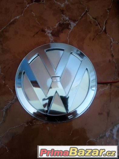 Svíticí znak Volkswagen – fotografie 2