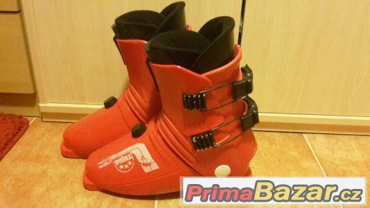 Lyžařské boty Botas, vnitřní stélka 27cm - levně – fotografie 2