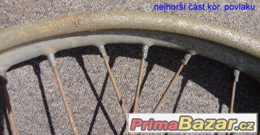 přední drátěné kolo na ČZ 125/150 – fotografie 2