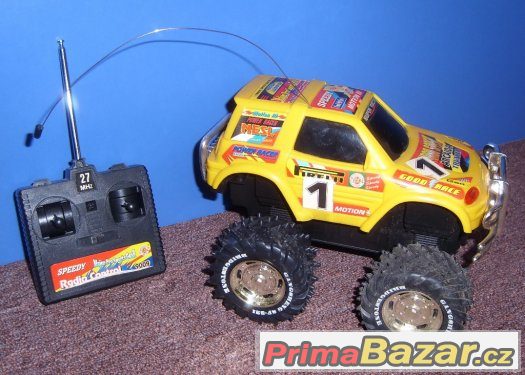 RC model JEEP – fotografie 1