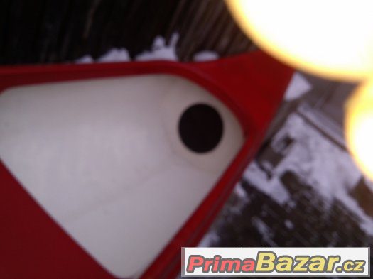 3místná kanoe,na prodej, jako nová, zesílená – fotografie 3