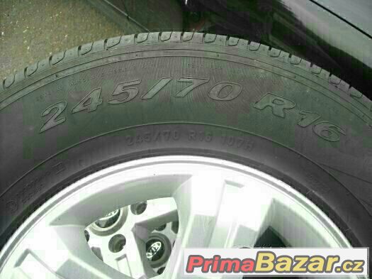 16" alu kola 5x139,7 KIA VČETNĚ PNEU 245/70/16 STAV 99% – fotografie 5