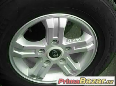 16" alu kola 5x139,7 KIA VČETNĚ PNEU 245/70/16 STAV 99%