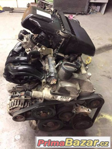 Motor toyota yaris – fotografie 2