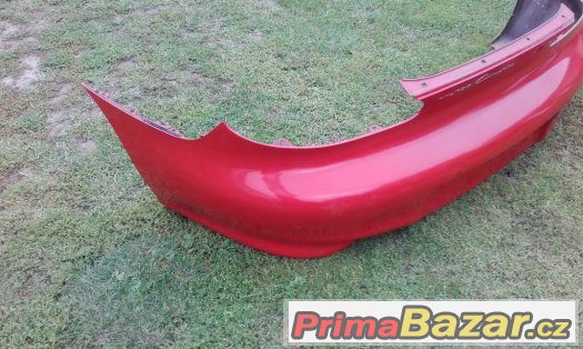 Hyundai Coupe RD - zadní nárazník - červená barva – fotografie 2