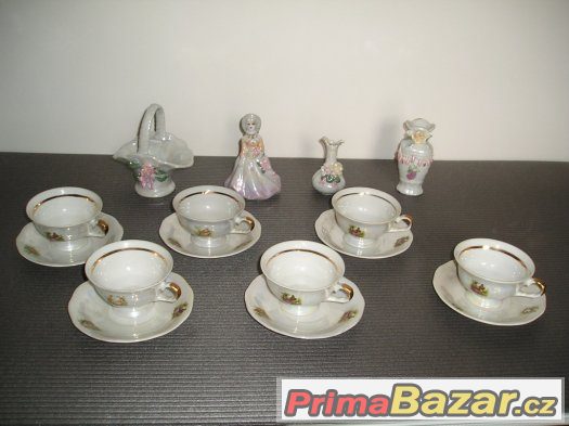 Porcelánová růžová sada - kompletní. – fotografie 2