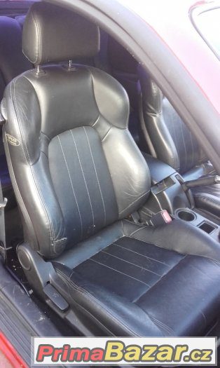 Sportovní kožené sedačky Recaro - Hyundai Coupe GK – fotografie 3