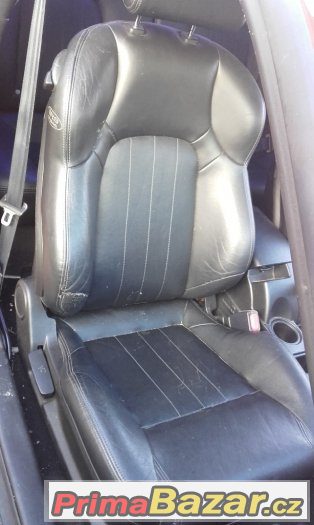 Sportovní kožené sedačky Recaro - Hyundai Coupe GK – fotografie 4
