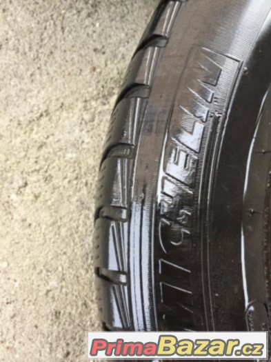 PRODÁM ZIMNÍ SADU 15" 4x114,3 ,195/60 pneu Michelin – fotografie 5